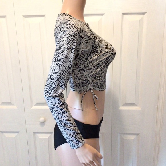 All In Motion Womens 2pc Snake Print Rash Guard Top & Bikini Bottom Set Size Med - Picture 3 of 11